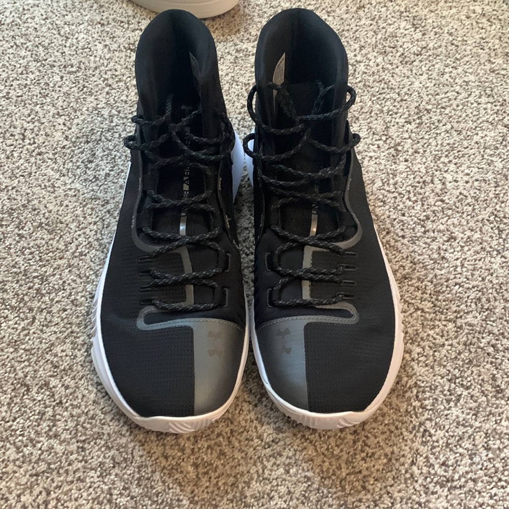 Under Armour Basketball Shoes